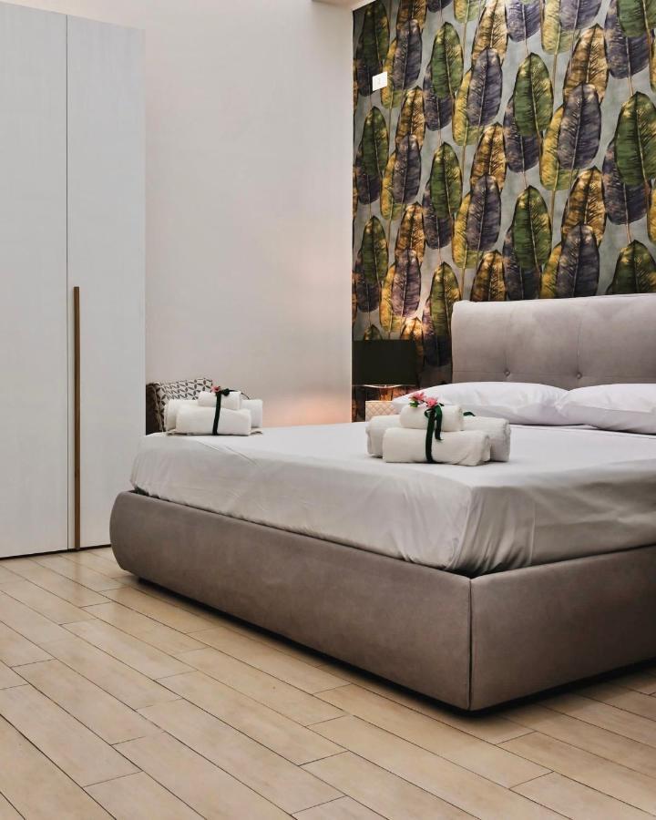 Saki Home Napoli Bagian luar foto