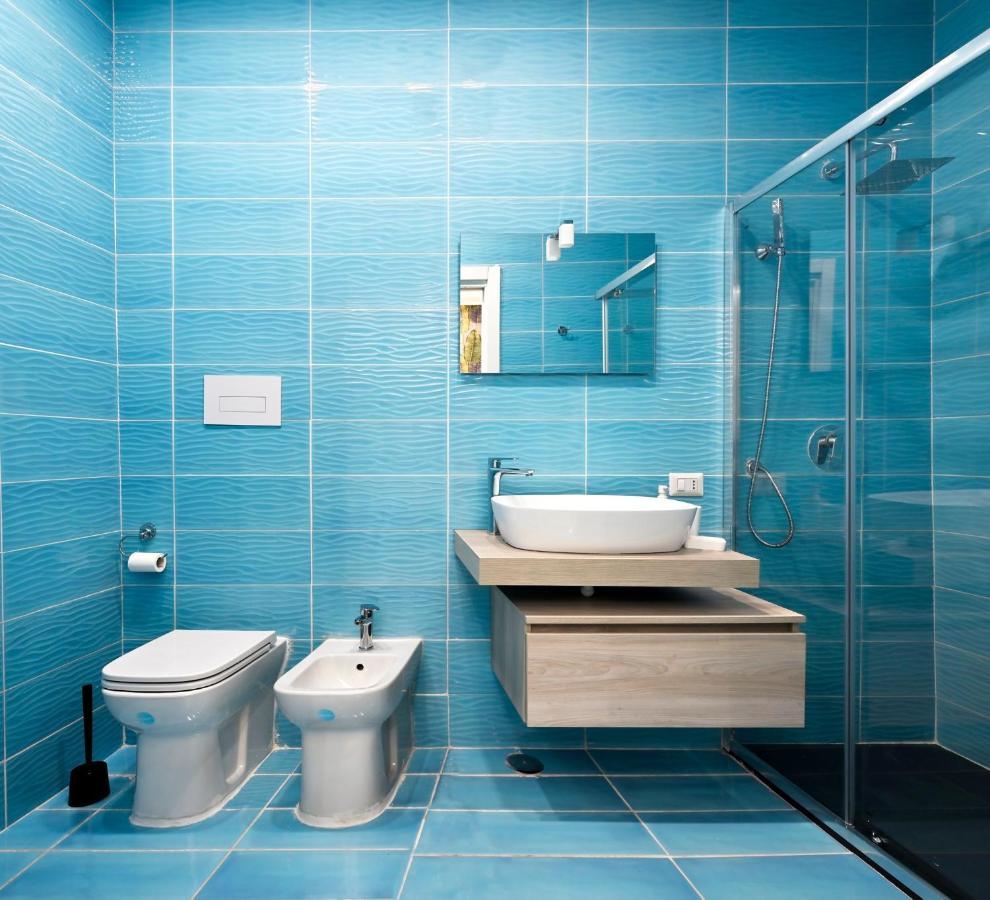 Saki Home Napoli Bagian luar foto