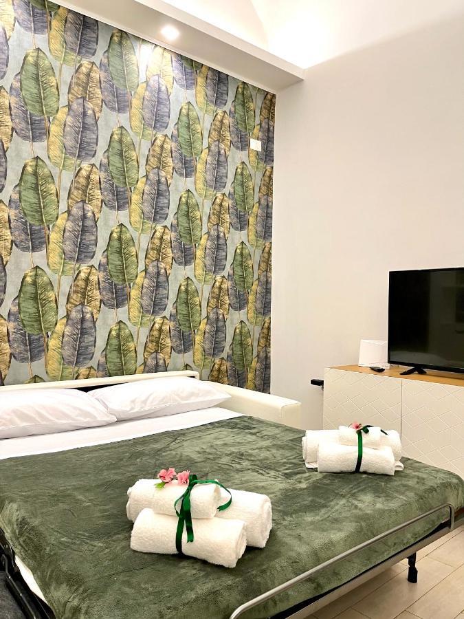 Saki Home Napoli Bagian luar foto